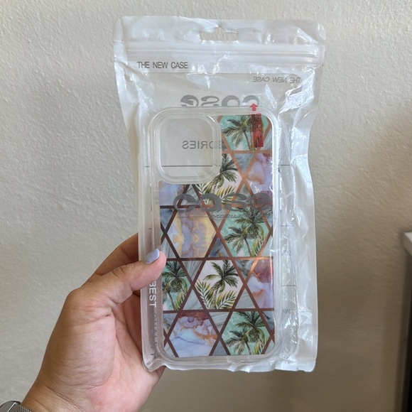 Geometric girly cover | - Picture 6 of 6